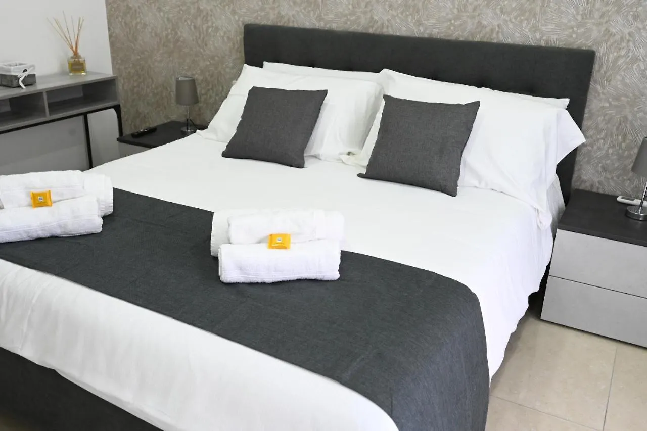 Solymar B&B Naples 0*,  Italy