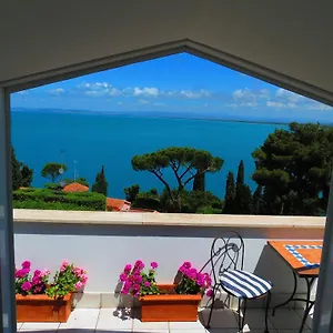 villa-noi-quattro.it-tuscanyhotel.com/