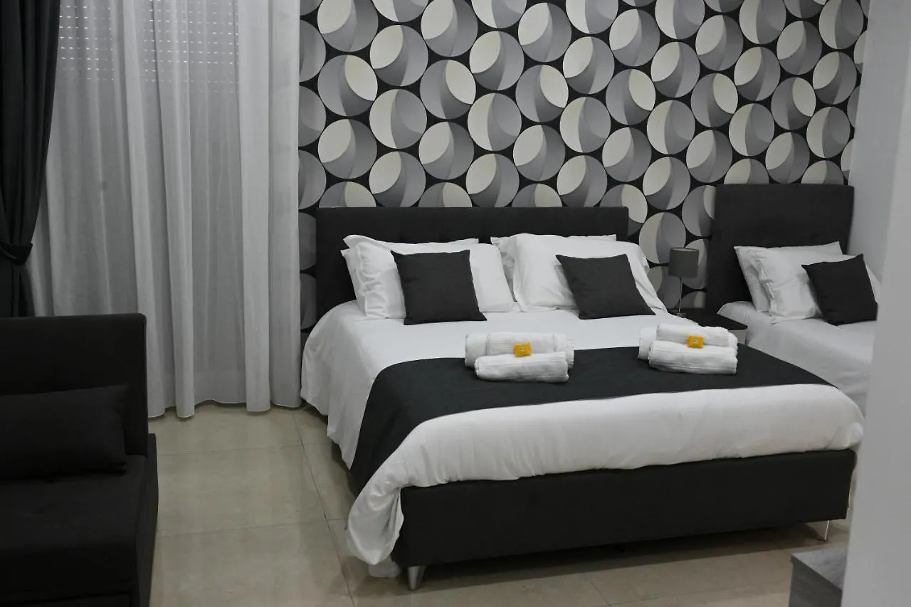Solymar B&B Napoli Italia