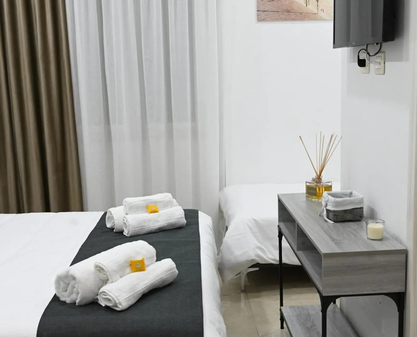 Solymar B&B Napoli Italia